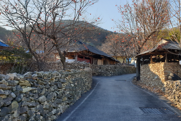 Sangsin-ri Stone Wall Walkway