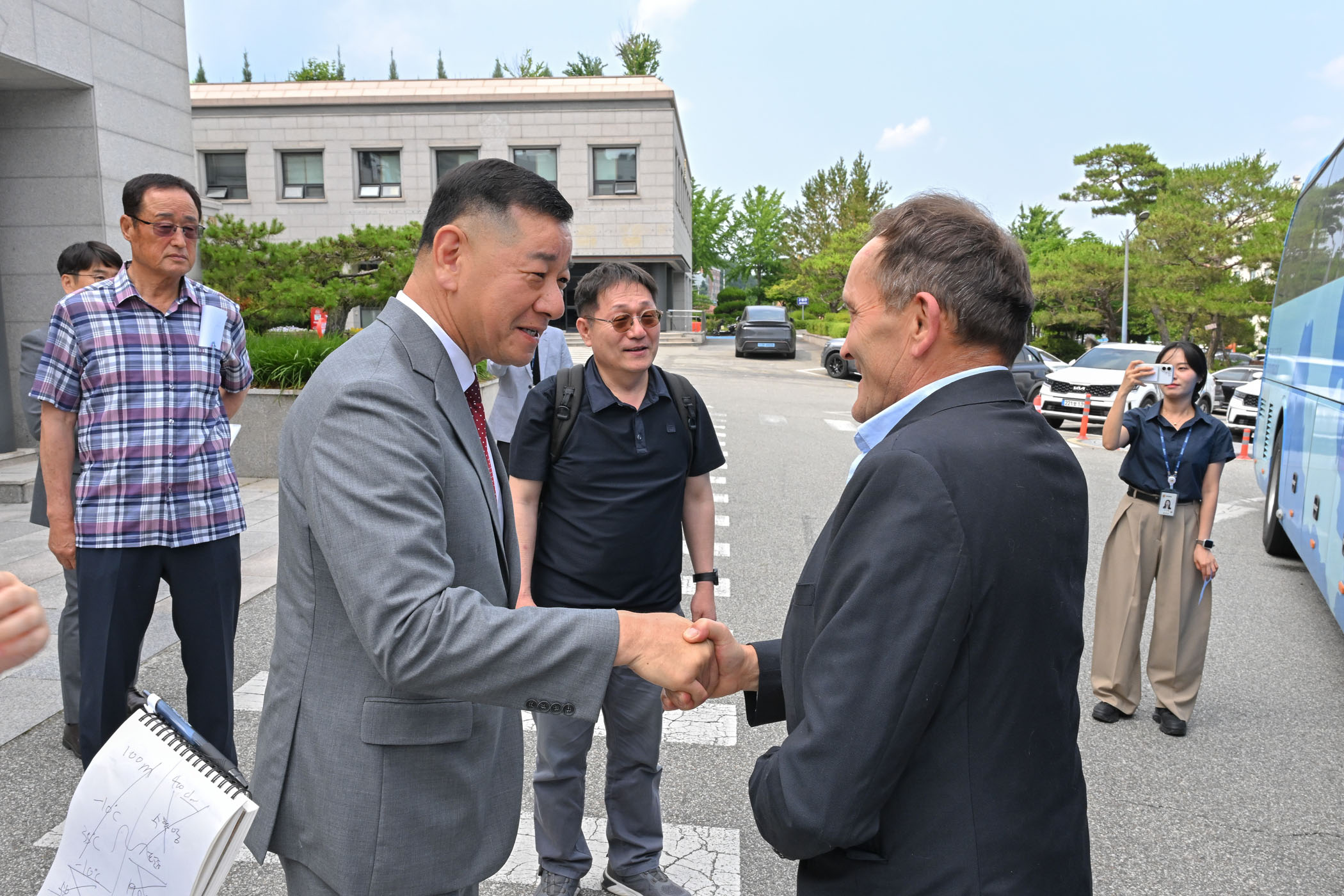 2026년 6월 10일 유럽 밤 산업 대표단 방문 환영 간담회 [집현실] 이미지