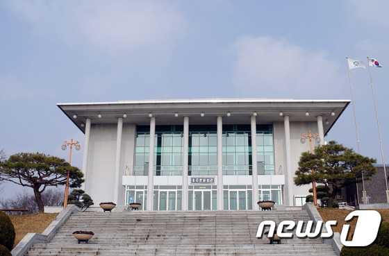 홍성군, 24일 신춘 음악회 ‘꽃 피는 봄이 오면‘ 개최 이미지