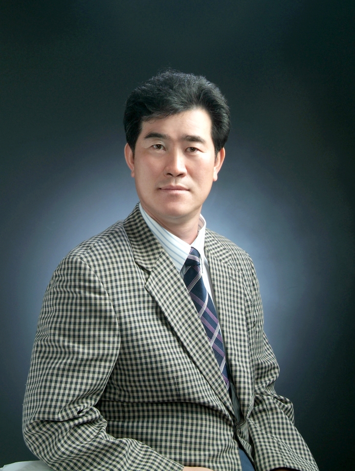 지도자 김익세.jpg