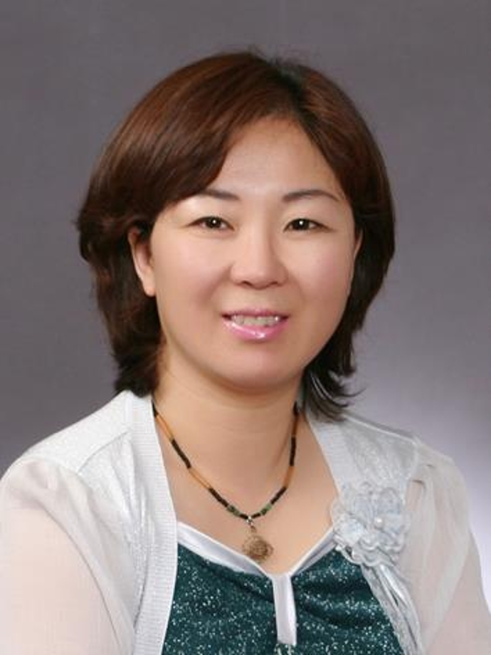 고명애 반명함 사진.jpg