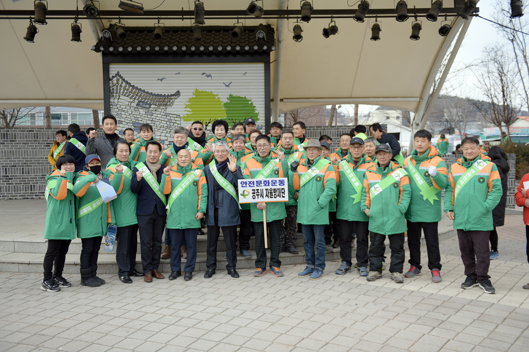 2019년2월1일 설맞이 산성시장방문 이미지